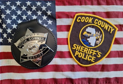 Customer photo review of CCSO Cook County Sheriff Star Deputy Badge Premium Enamel Exact Replica