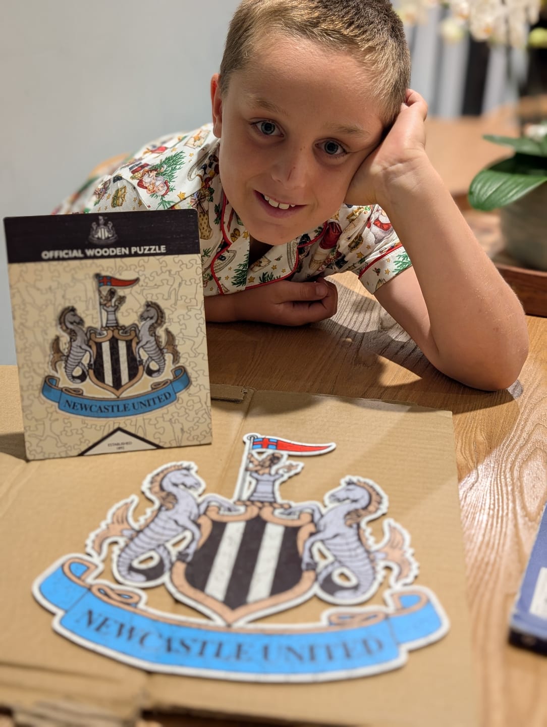 Customer photo review of Newcastle United FC® Logo - Wooden Puzzle