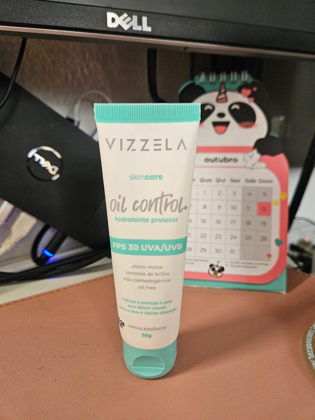 Customer photo review of Hidratante Protetor FPS 30 Oil Control - Vizzela