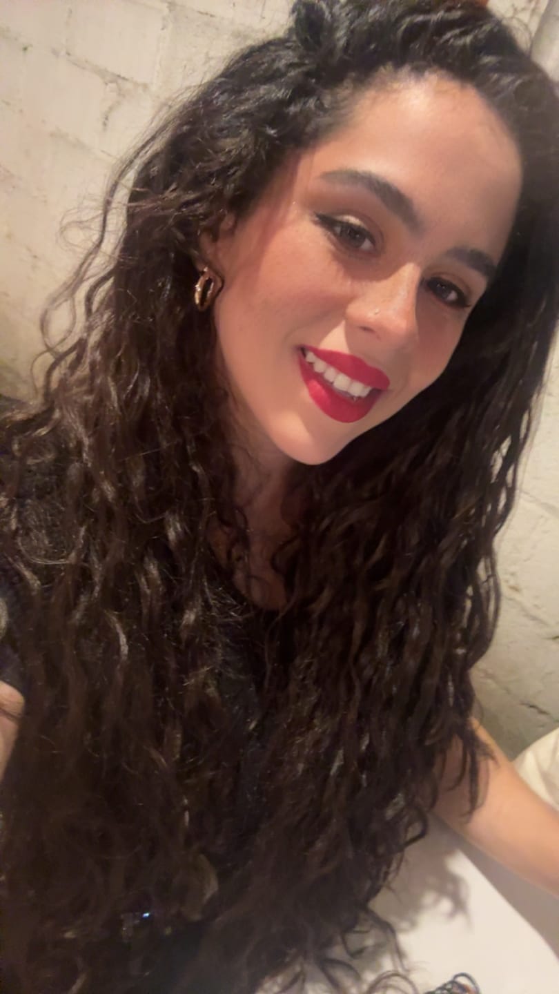 Customer photo review of Flora Green Prescription Colored Contact Lenses