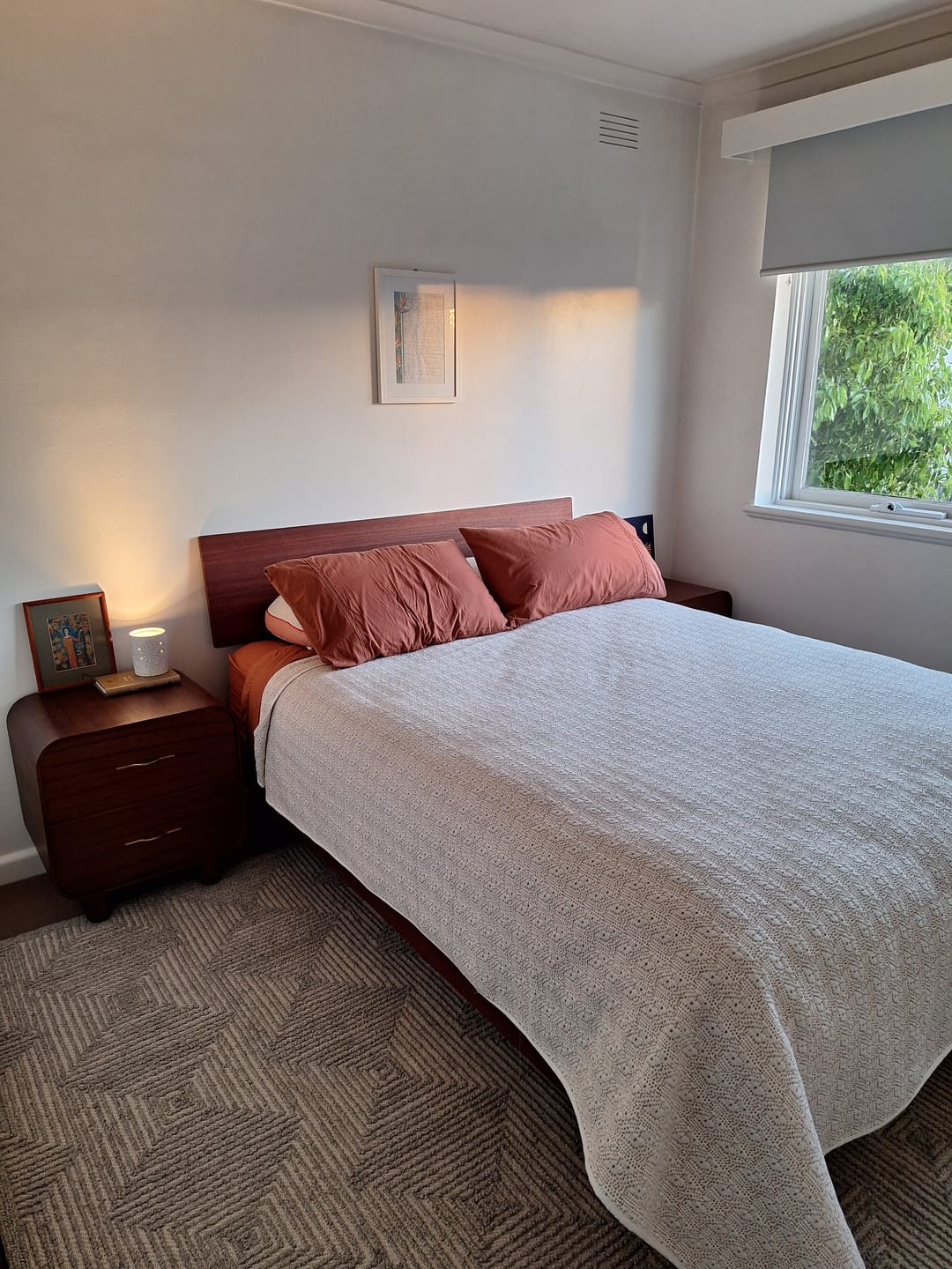 Customer photo review of Marguerite Bedside