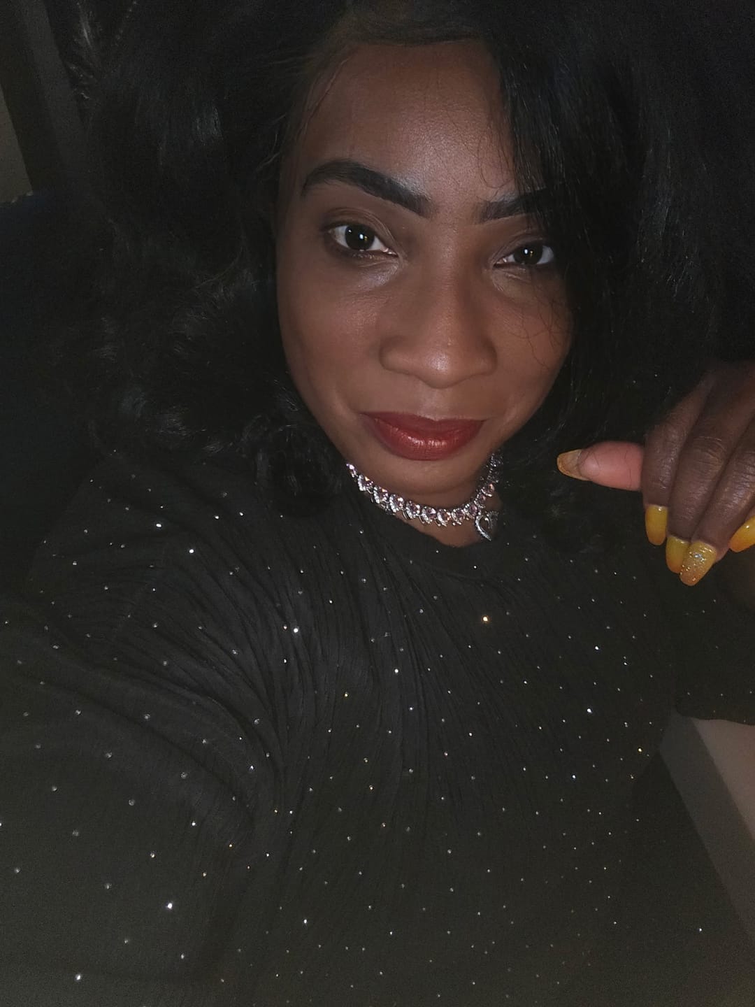 Customer photo review of Chade Magic Lace Heart Hairline Glueless Y-Part HD Lace Front Wig - MHH05