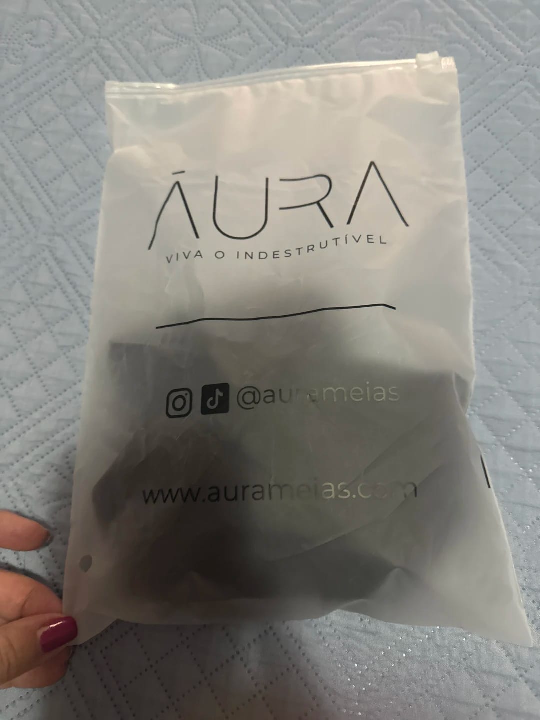 Customer photo review of AURA® – Pantimedia Indestructible