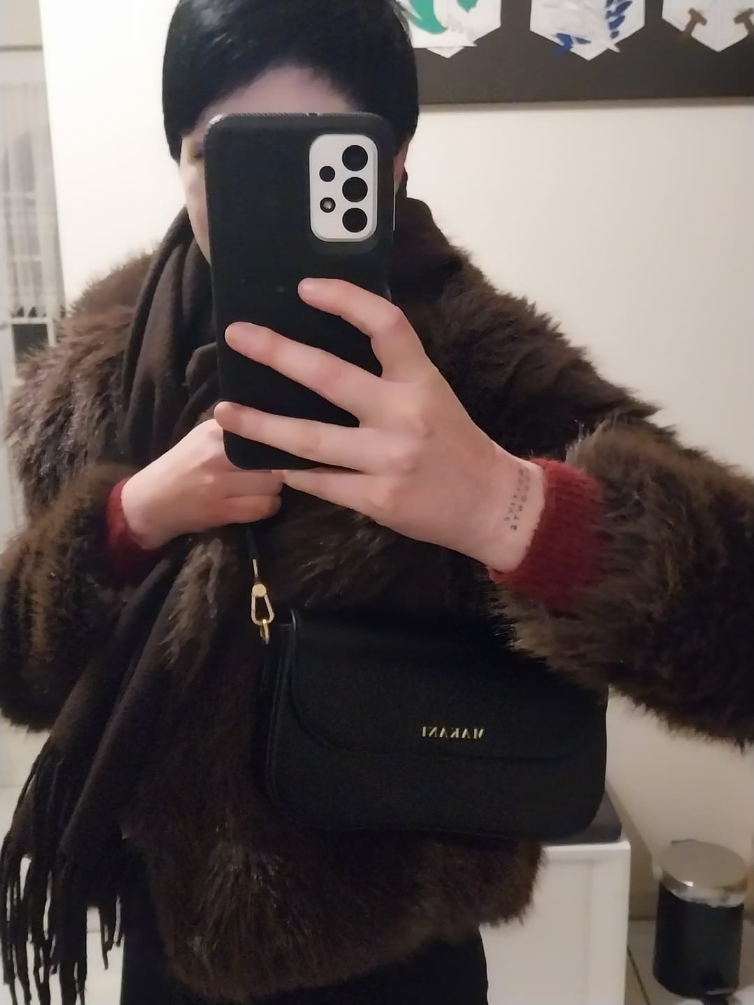 Customer photo review of CHLOIE - BLACK