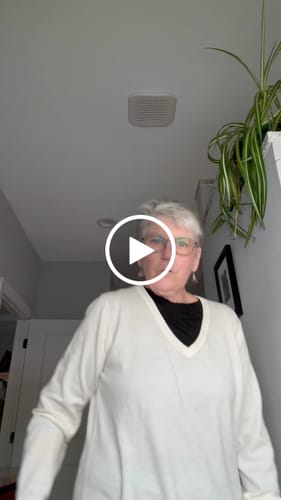 Customer video review of Stella Leggings - Black