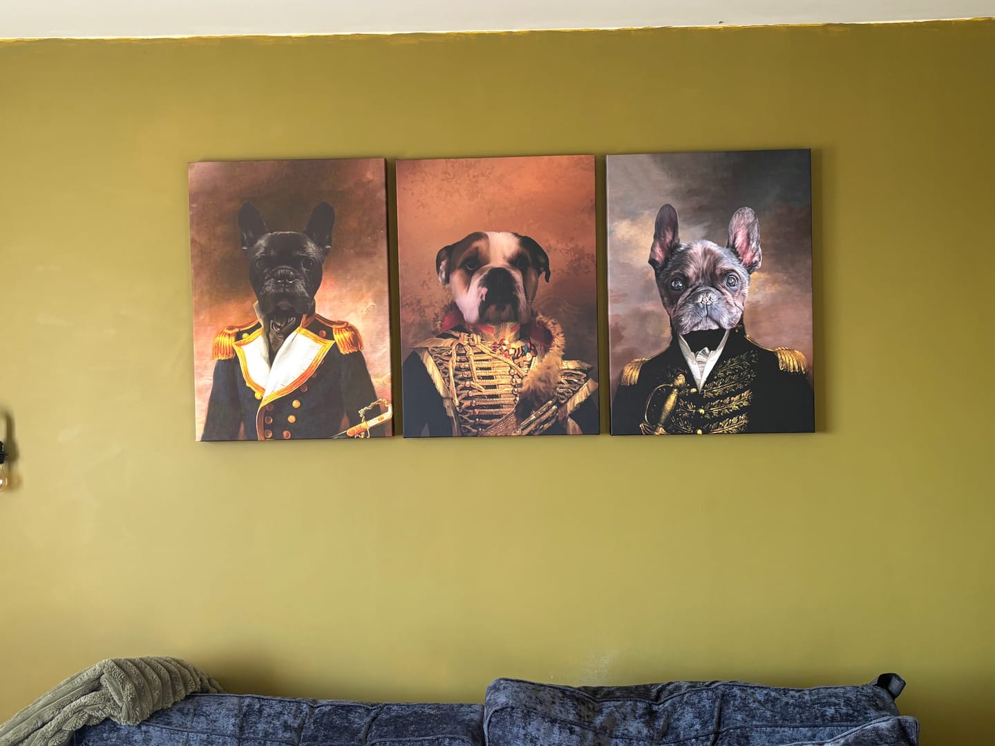 Customer photo review of Free First in Line Artwork