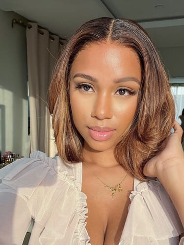 Customer photo review of Golden Glow Bob! 13x4 Swiss HD Lace Frontal Wig Straight 12" Sun-kissed
