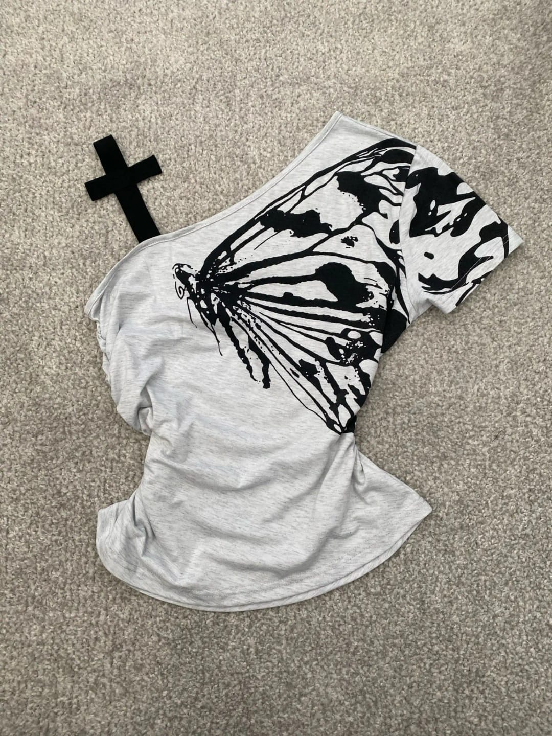 Customer photo review of Sexy Off shoulder Summer T shirt Women Korean Harajuku Aesthetic Print Short sleeve Body Tops Female Tees Cotton Front Bow Tied