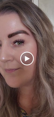 Customer video review of Flora Lash Kit