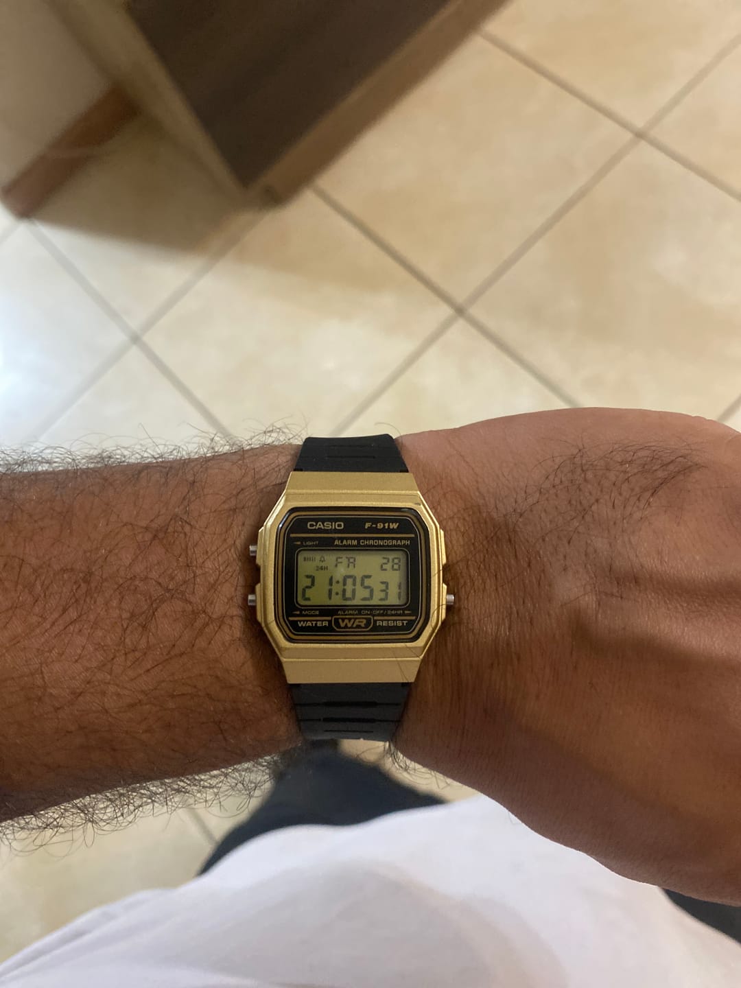Customer photo review of Reloj Casio Vintage F-91WM-9ADF Dorado/Negro