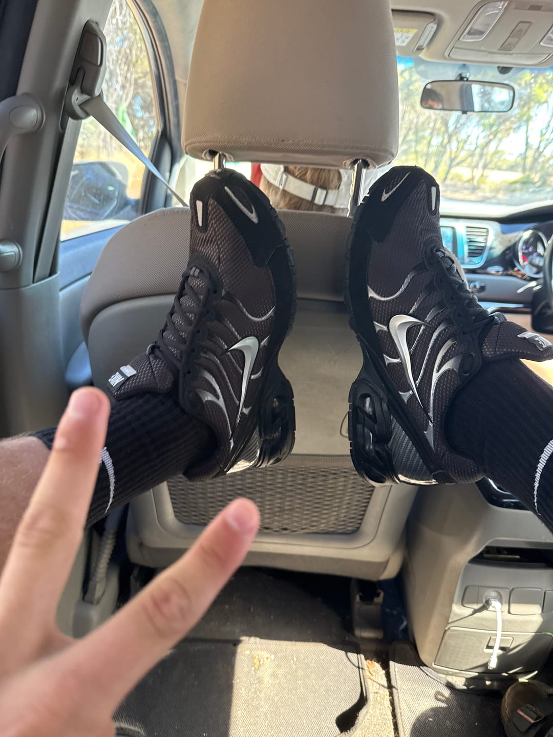 Customer photo review of Nike Air Max Torch 4 'Anthracite/Metallic Silver' Men's