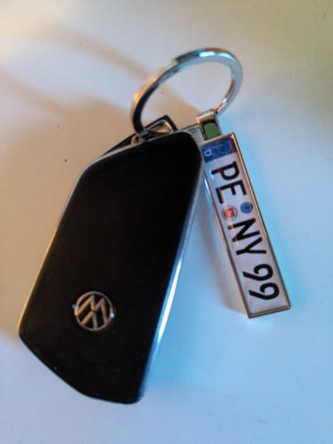 Customer photo review of Kennzeichen Schlüsselanhänger Mini Nummernschild Metall
