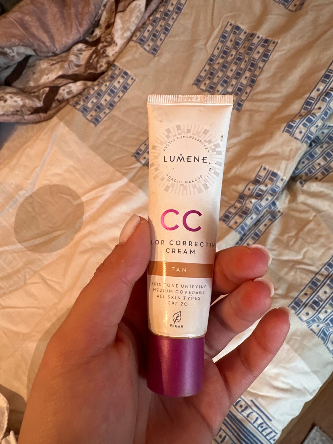 Customer photo review of Lumene CC cream - Веган CC Крем "Абсолютно съвършенство" 7в1 SPF 20