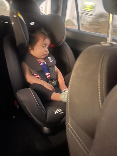 Customer photo review of Silla de Auto Convertible Stages Coal