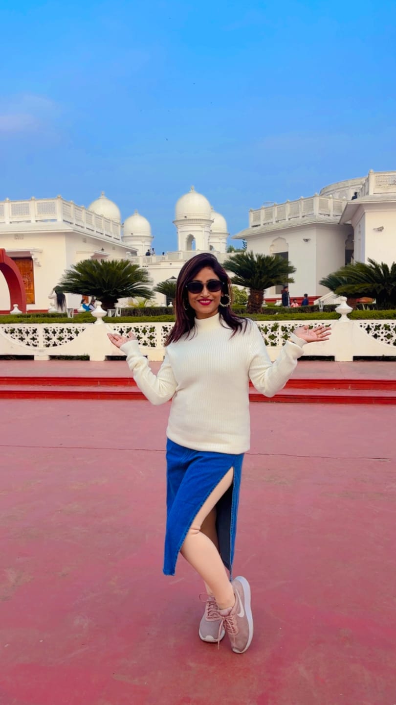 Customer photo review of Dublo Fleece Lined Sweater