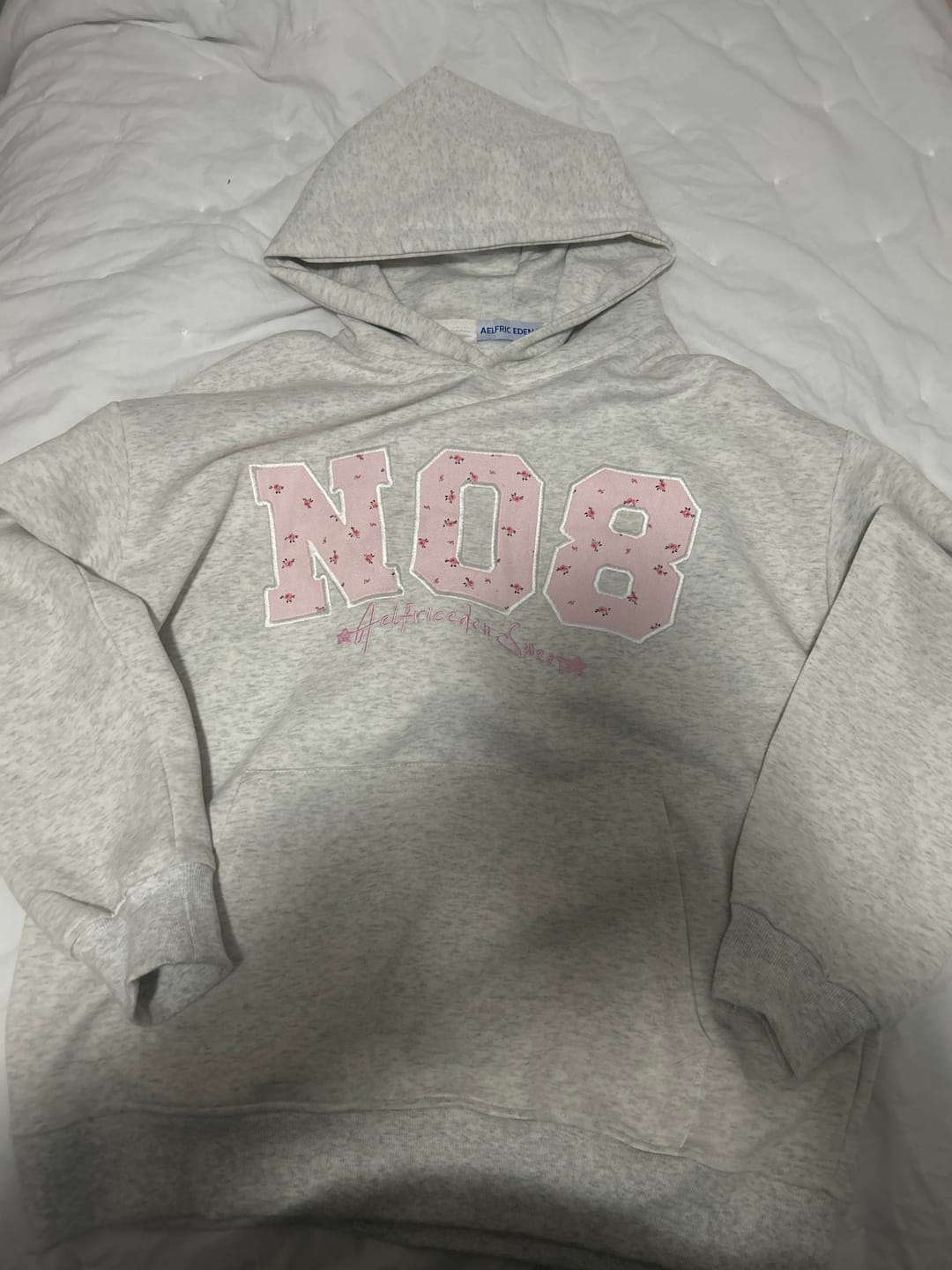 Customer photo review of Aelfric Eden Oversized N08 Graphic Hoodie
