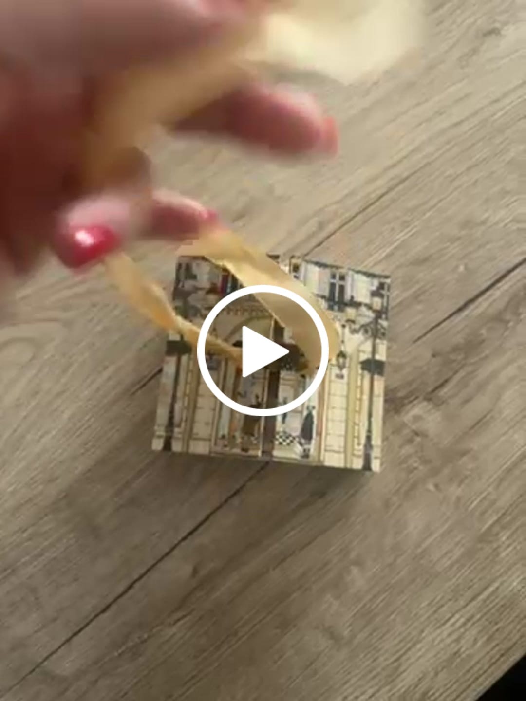 Customer video review of Pulsera Little Love