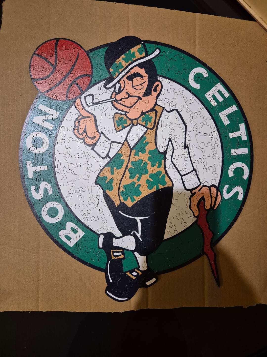 Customer photo review of Boston Celtics™ - Wooden Puzzle