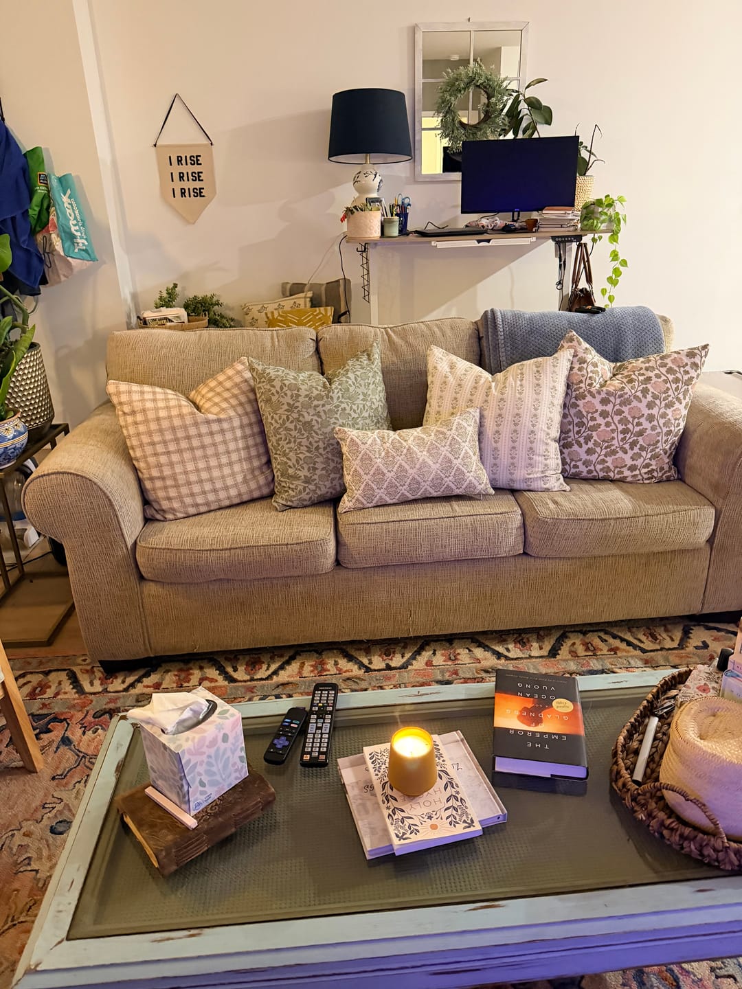 Customer photo review of House Becomes Home 5-Pack - 18" | 22" | 12x20"