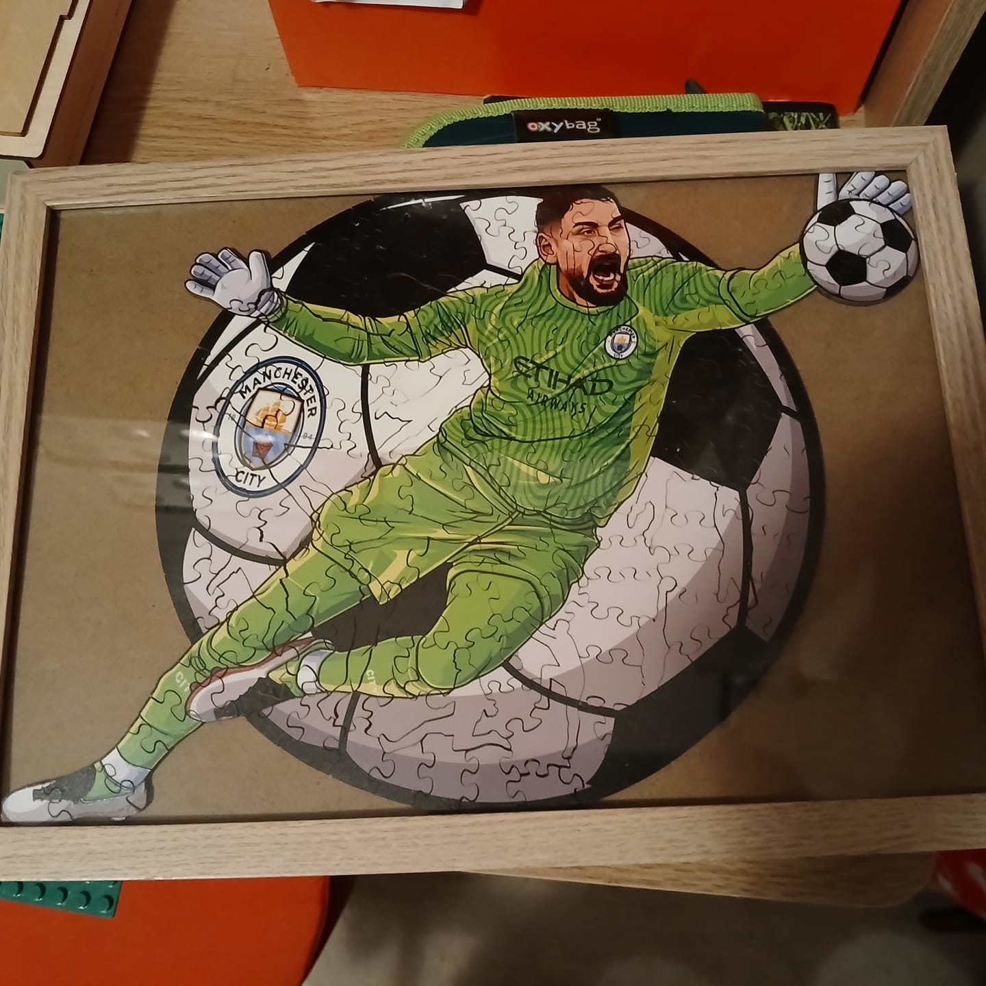 Customer photo review of Gianluigi Donnarumma - Wooden Puzzle
