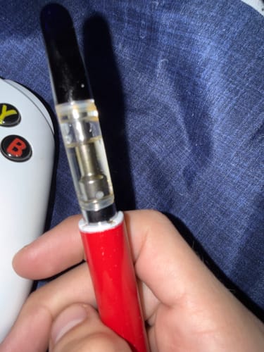 Customer photo review of 1 Gram HHC Full Spectrum Vape Cartridge | Pineapple Express - Sativa