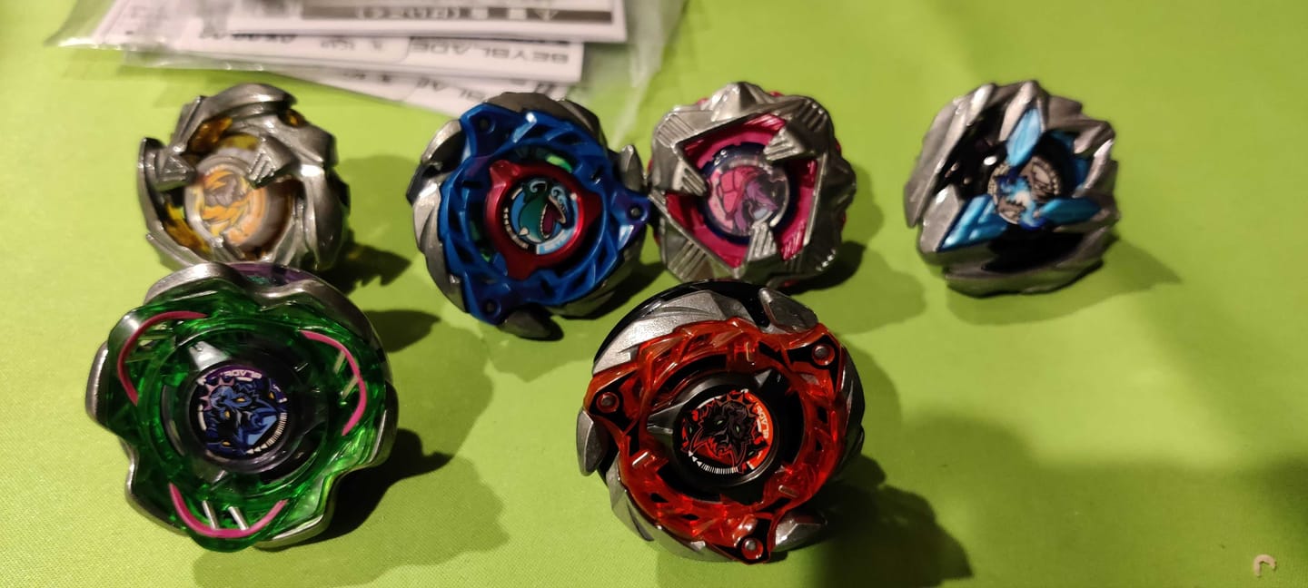 Customer photo review of [Pre-Order Lot 2 - Eta August] Takara Tomy Beyblade X CX-08 CerberusFlame W5-80WB Vol 7 FullSet