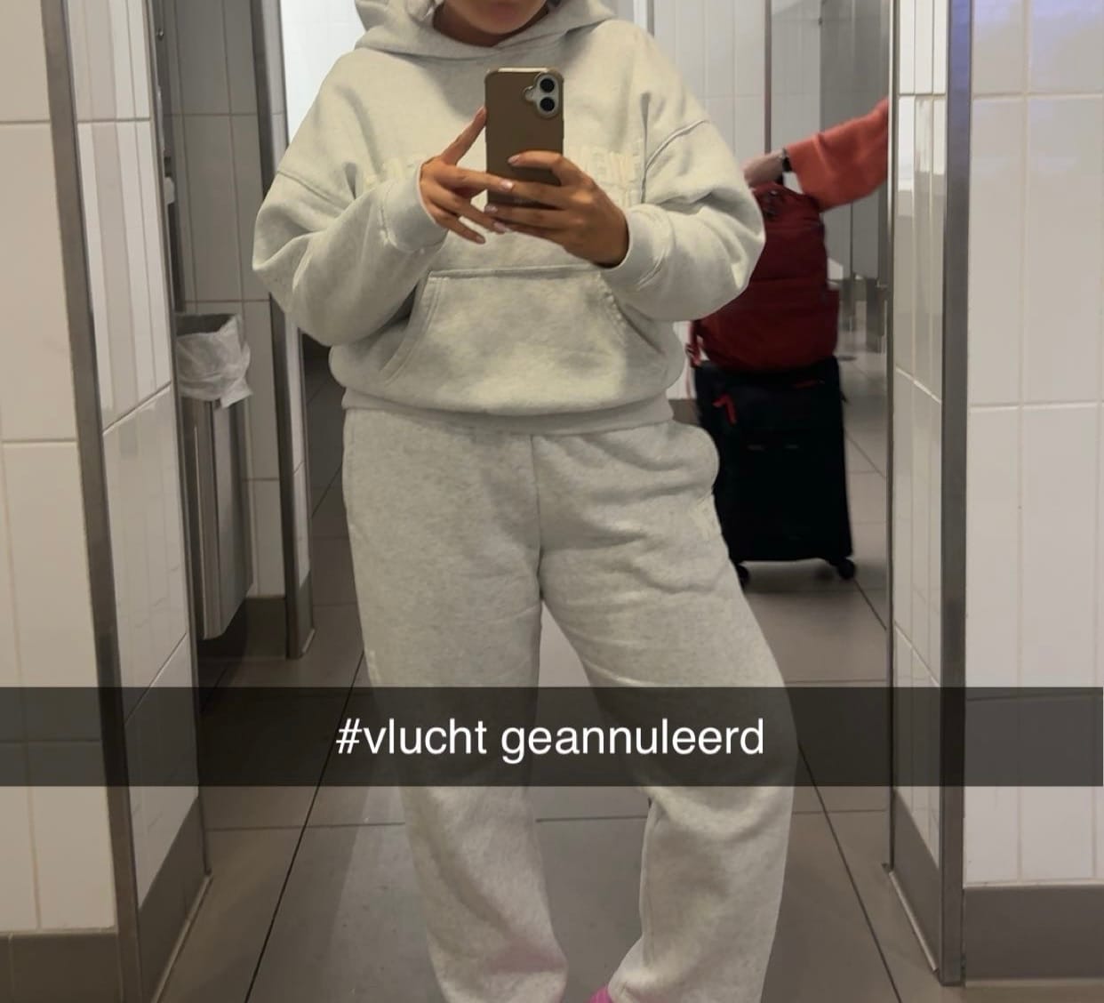 Customer photo review of GATED COMMUNITY STRAIGHT LEG SWEATPANTS LIGHT GREY