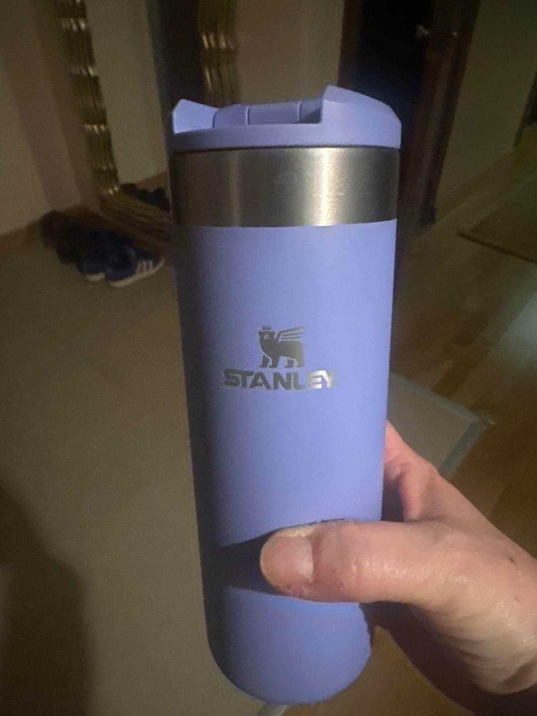 Customer photo review of Stanley The Aerolight Transit Mug Hydrangea 0.47L