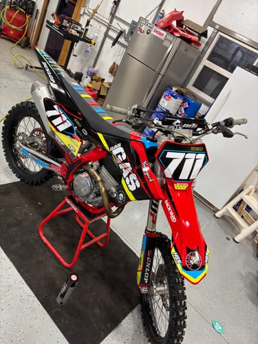 Customer photo review of Custom Seat Cover: 2024 Gas Gas MC 350F