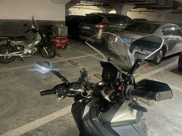 Customer photo review of LOBOO RM02 CNC Foldable Mirrors for Adventure Bikes | Anti-Glare Wide Angle Lens