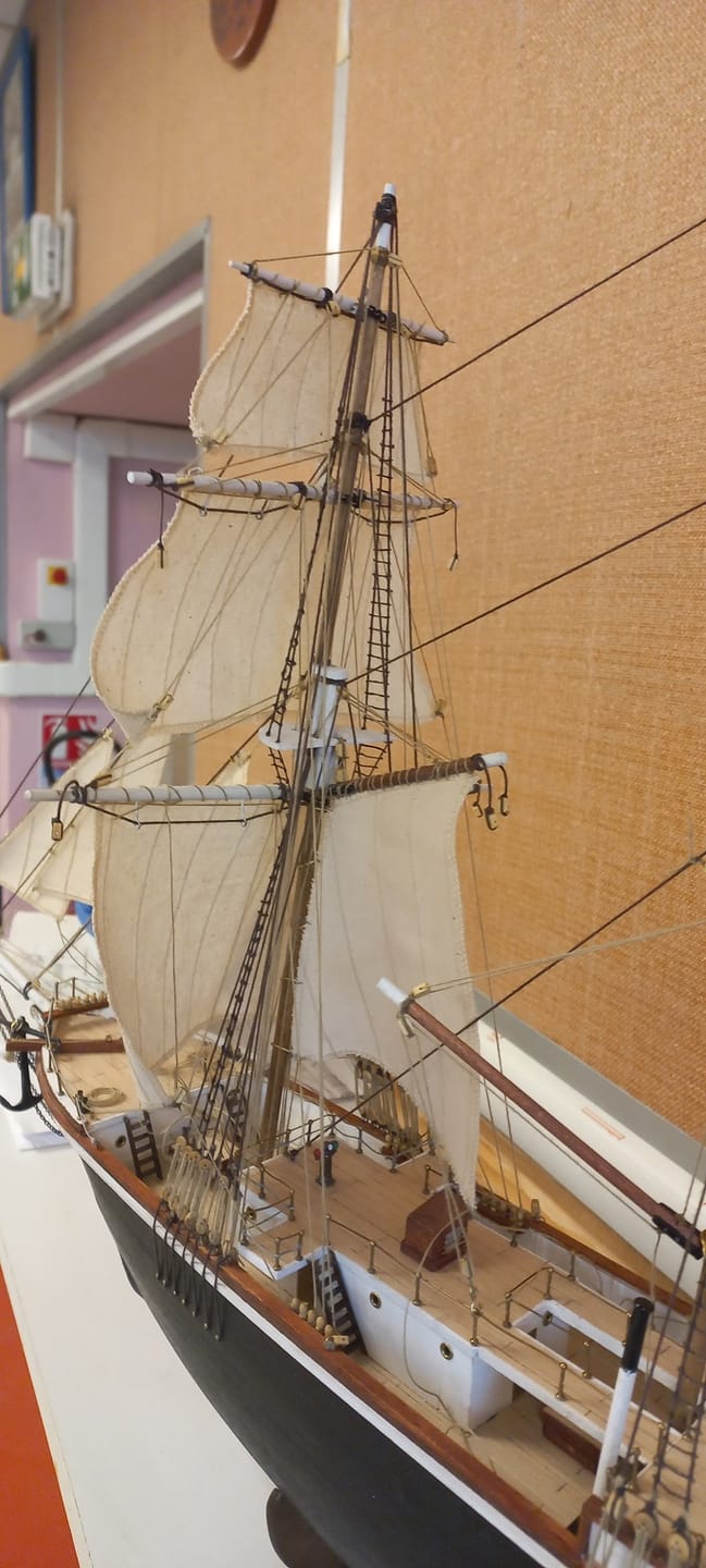 Customer photo review of Maqueta Barco Endurance
