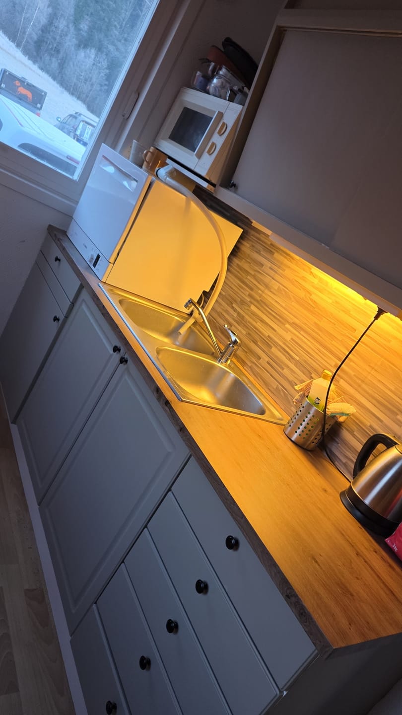 Customer photo review of Artisan Oak kontaktplast