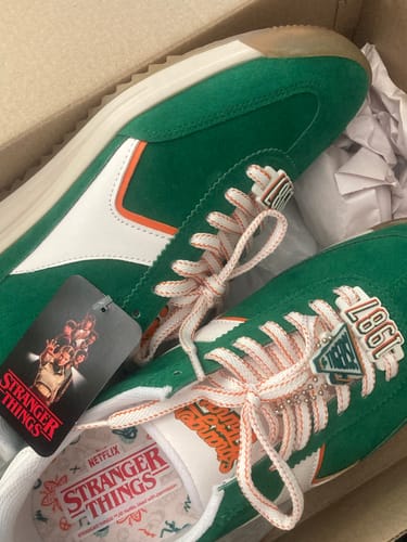 Customer photo review of Stranger Things Green Runner