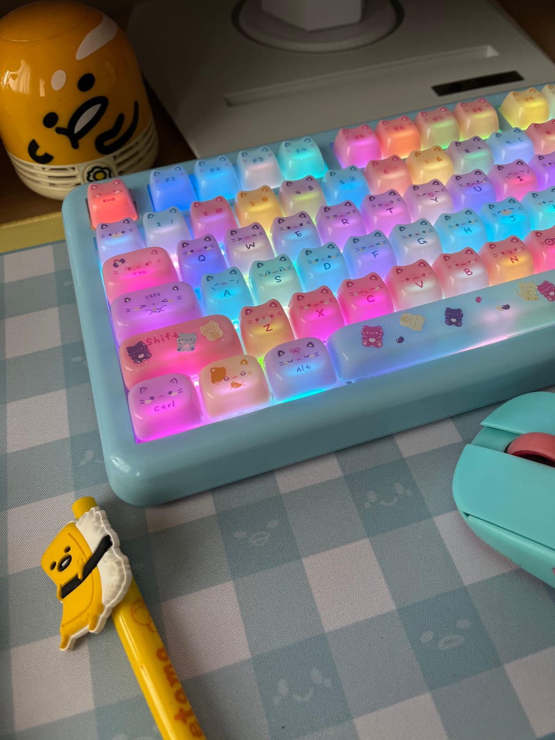Customer photo review of KiiBOOM Meow Pudding PC Keycap Set Pre-Order