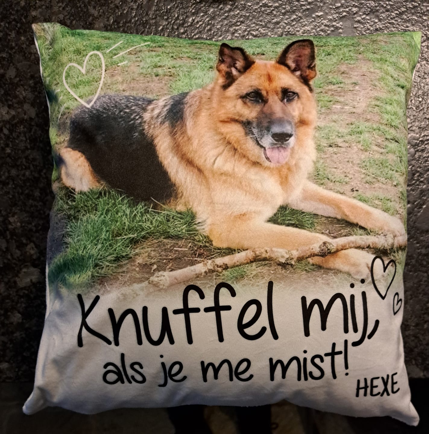Customer photo review of Knuffel mij als je me mist - Gepersonaliseerde kussen