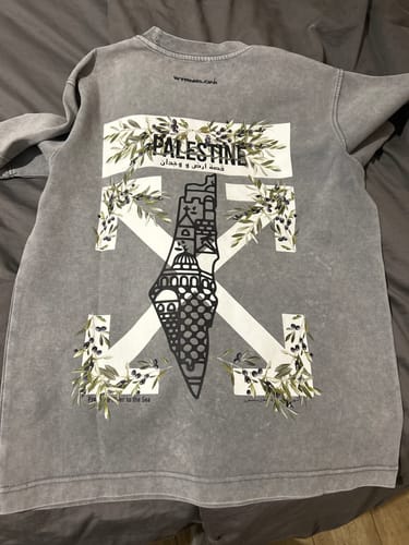 Customer photo review of OFF the Map