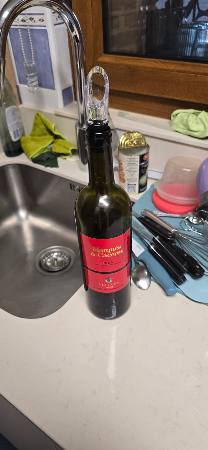 Customer photo review of VineChill™ | Enfriador y Aereador de Vino – Temperatura Perfecta Siempre 1+1 GRATIS