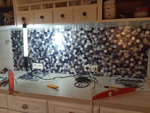 Customer photo review of Credence Adhésive - Mosaïque Bleu Brillant salle de bain