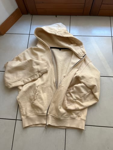Customer photo review of Zip Hoodie Premium Blanks 330GSM Sand