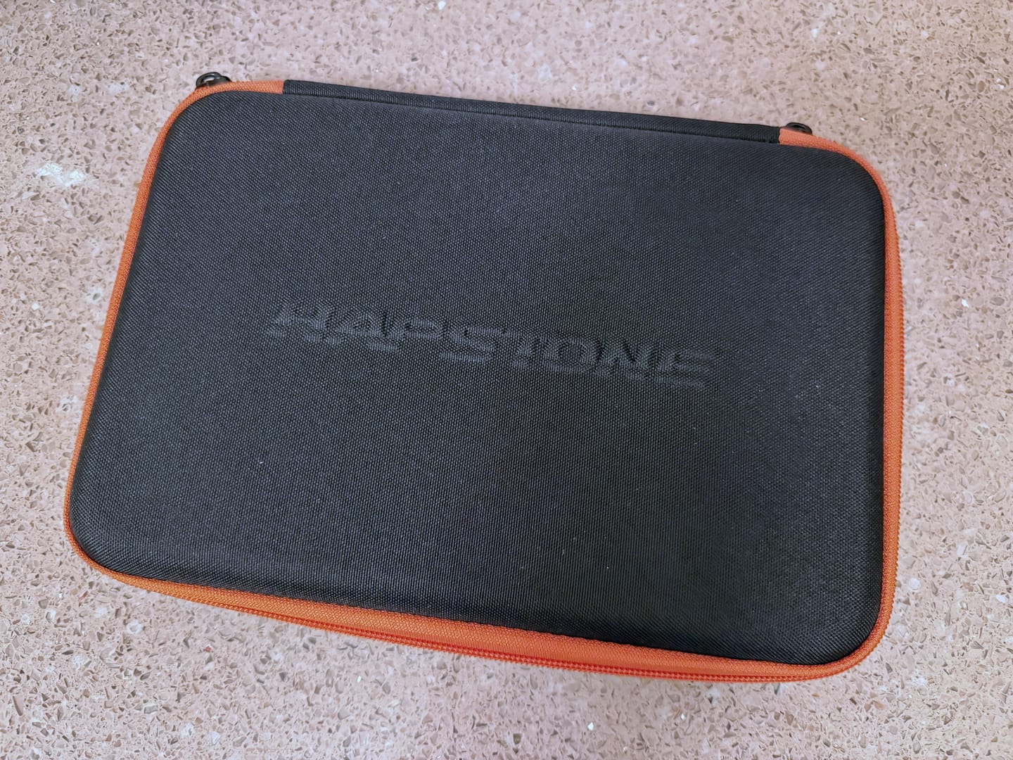 Customer photo review of Hard case for 12 stones