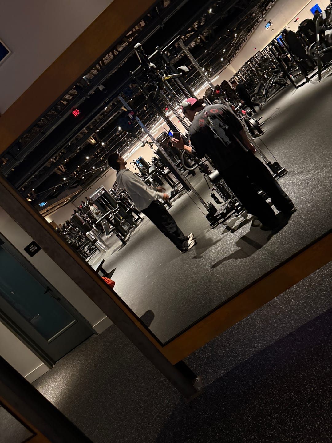 Customer photo review of 4002 - Golds Gym New Age Tees