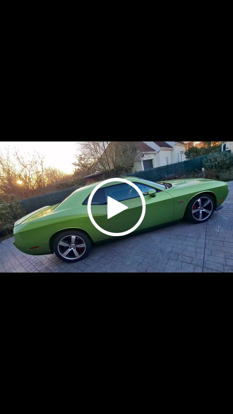 Customer video review of ELGlow® Universal Car Underglow Kit