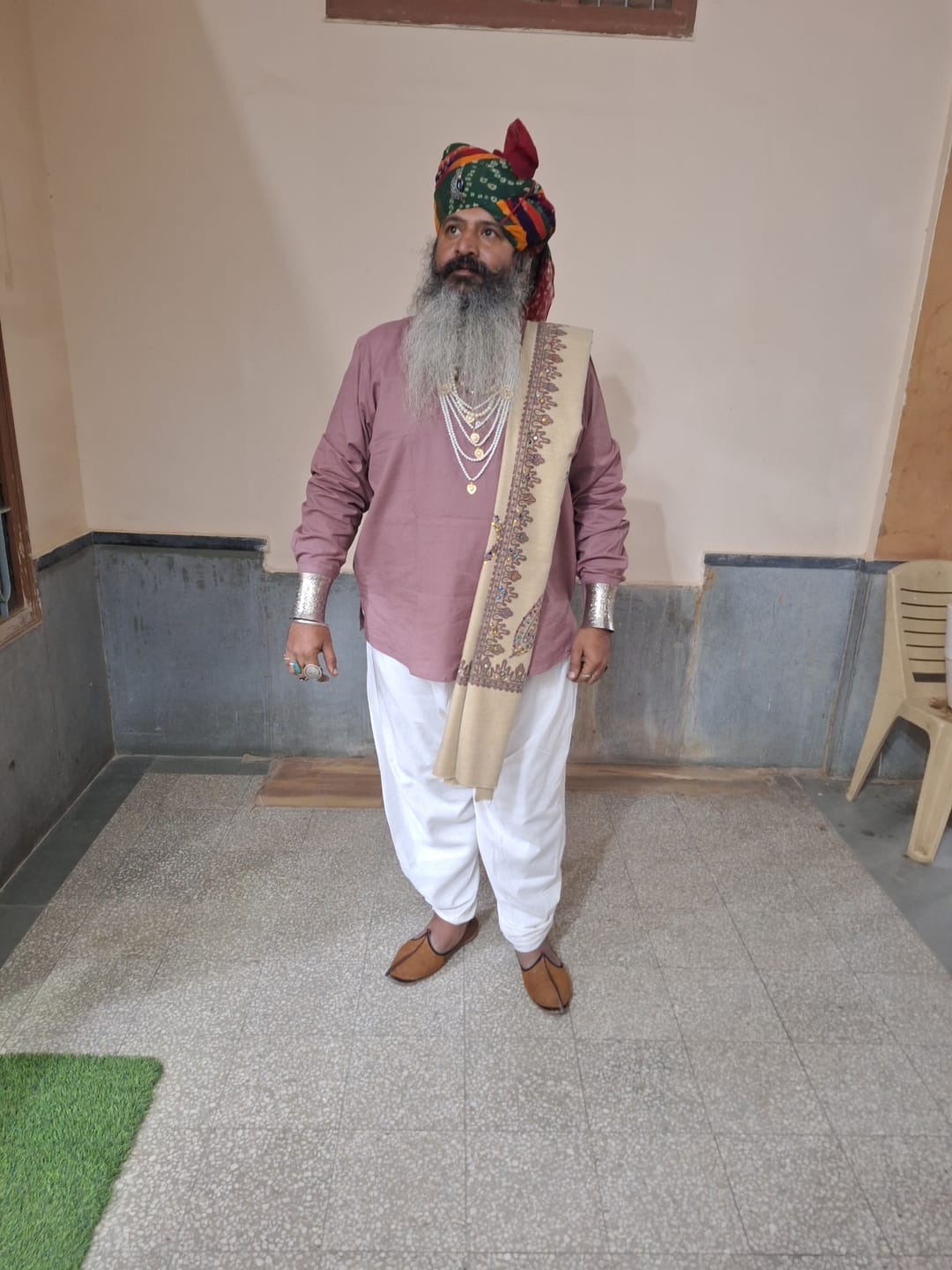 Customer photo review of Men Rose Taupe Airy Linen Short Kurta