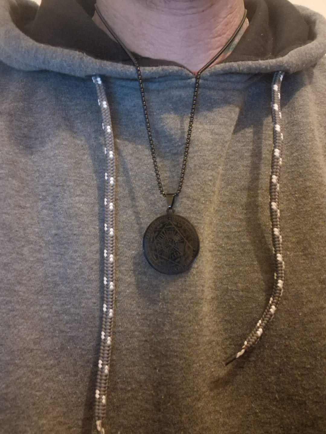 Customer photo review of Pendentif Sceau des 7 Archanges