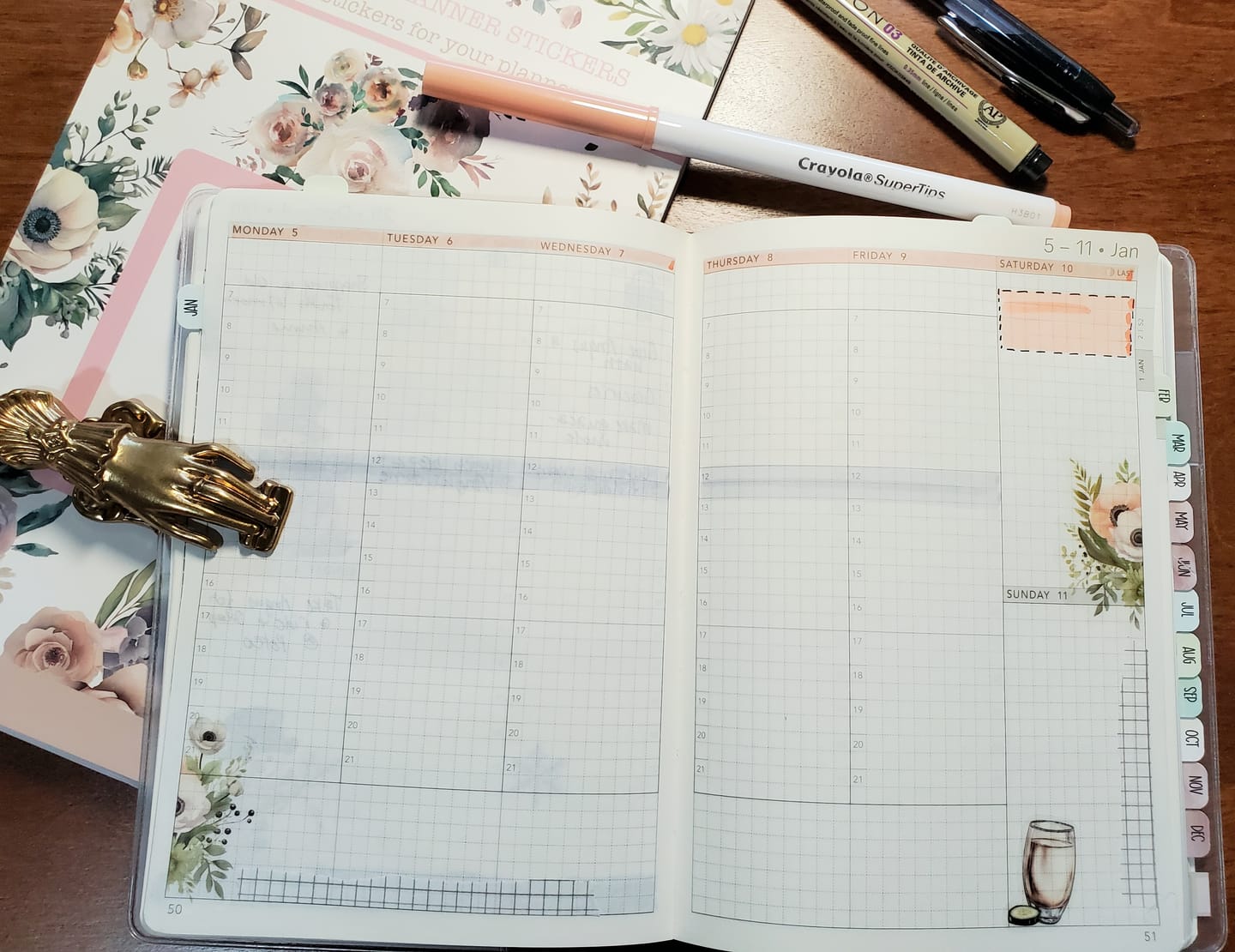 Customer photo review of 2026 B6 Weekly Planner | Core | Stacked Weekends