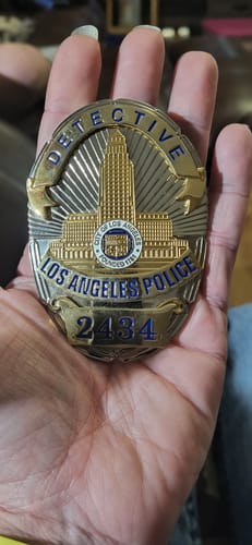 Customer photo review of LAPD Detective #2434 Los Angeles Police Badge Solid Copper Replica Movie Props