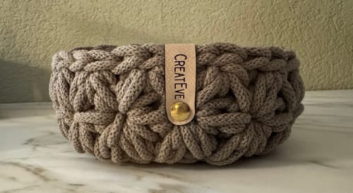 Customer photo review of Personalisierte Labels mit Chicago Screws - Kunstleder-Label mit Schrauben