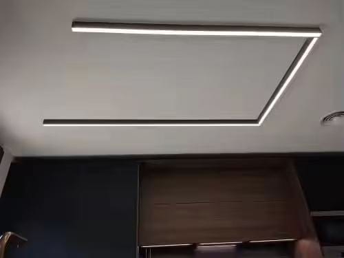 Customer photo review of WOMO Lineare LED Deckenleuchte Flur Lang Schmal Metall-WM1003