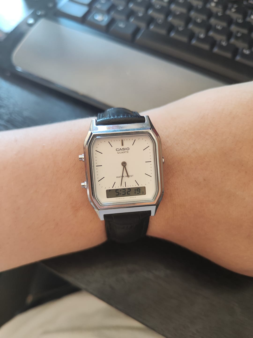 Customer photo review of Reloj Casio Vintage AQ-230A-7DMQ Análogo Digital Plateado