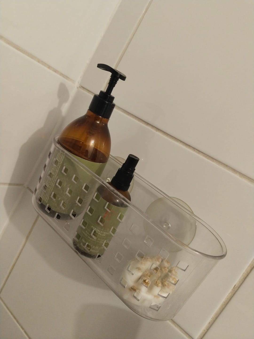 Customer photo review of SHAMPOO ANTICAÍDA FORTALECEDOR TÉ VERDE & ROMERO